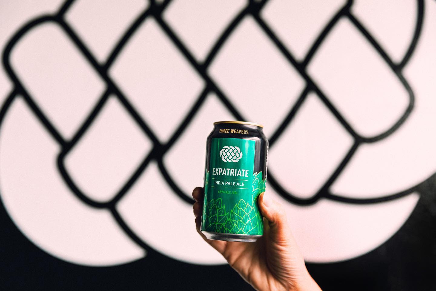 Brewery-fresh Expatriate, aka our desert island IPA, rolling off the can line all day long! Get yours for local delivery or pick up in Inglewood by jumping over to the link in our bio and buying yourself a 6 pack or 4 - no one’s really counting right now...
.
.