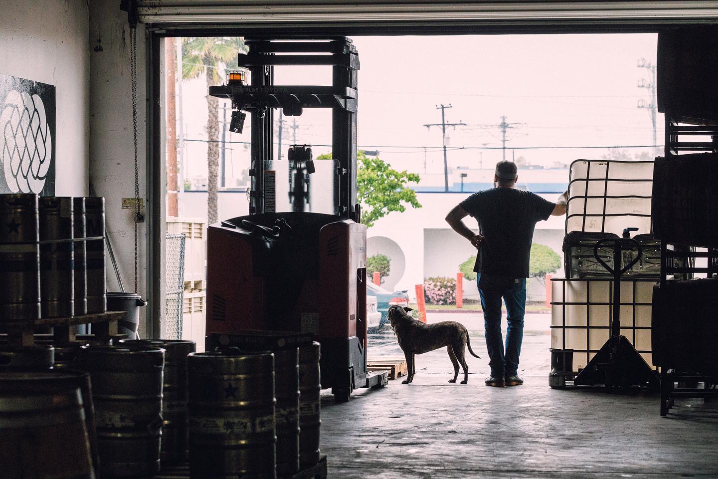 We’re winding down our week at the brewery. If there’s anything these last couple of weeks have taught us, it’s that we’re resilient and the show must go on.
.
.
Today’s your last chance to pick up beer until Monday comes around ️
.
.